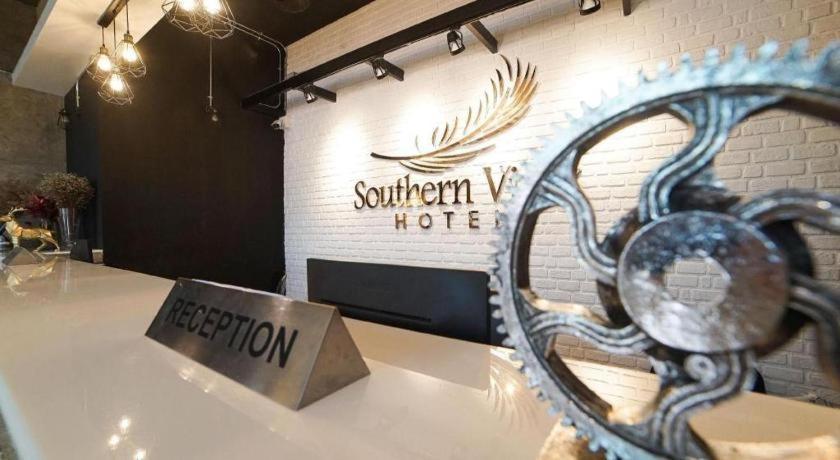 Southern View Hotel Pattani Bagian luar foto